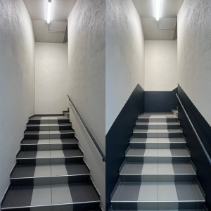 Photo de galerie - Création d’un sous-bassement peint dans la cage d’escalier d’un immeuble de 2 étages. 