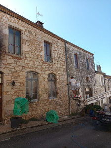 Photo de galerie - Nettoyage d'une façade