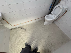 Photo de galerie - Dépose et remplacement complet de vos WC et lavabos avec nouveaux raccordements en eau