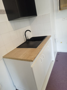 Photo de galerie - Découpe pour montage evier sur plan de travail montage meuble haut etbas