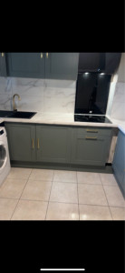 Photo de galerie - Modifications de l’ensemble de réseau en plomberie avec l’installation de machine et la pose totale de meubles cuisine 