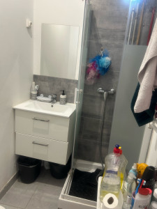 Photo de galerie - Nettoyage  de     Salle de bain   Avant 