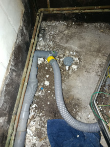 Photo de galerie - ( après ) pose tuyaux PVC avec Anti retour 