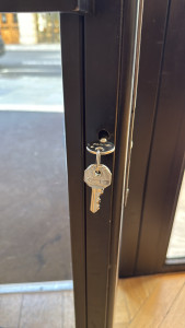 Photo de galerie - Pose d’une serrure à petit prix