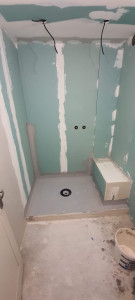 Photo de galerie - Préparation salle de bain avant de posé carelage 