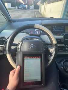 Photo de galerie - Codage calculateur De suspension.