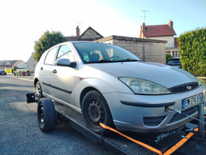 Photo de galerie - Remorquage8/05/2025
 problème pompe a injection 