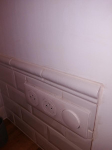 Photo de galerie - Changement de prise Électrique