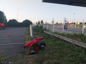 Photo de galerie - Tonte de pelouse - Débroussaillage