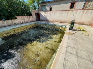 Photo de galerie - Entretien piscine