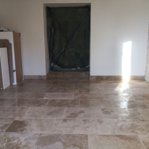 Photo de galerie - Rénovation complète d'une pièce cuisine.
Travertin 