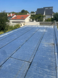 Photo de galerie -  ⸻  Bonjour, Je vous propose des travaux d’étanchéité, avec 15 ans d’expérience. Intervention sur : terrasses, balcons, recherche et réparation de fuites. 