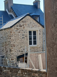 Photo de galerie - Joints de façade a la chaux et sable de bayeux