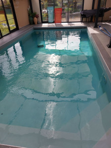 Photo de galerie - Entretien piscine