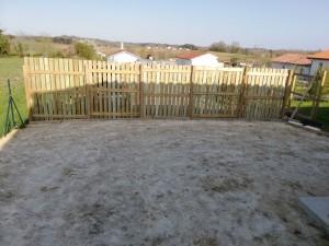 Photo de galerie - Installation d une clôture boi
