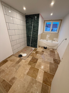 Photo de galerie - Fourniture et pose de carrelage et faïence 