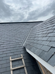 Photo de galerie - Relation d’une couverture ardoise 