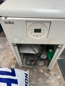 Photo de galerie - Dépose repose chaudière neuve 