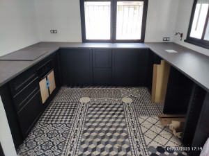 Photo de galerie - Pose de cuisine 