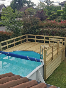 Photo de galerie - Terrasse en Bois Sur Poteau