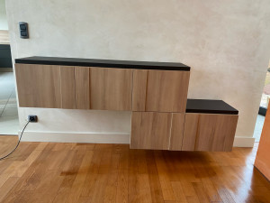 Photo de galerie - Meuble, montée et fixé au mur