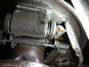 Photo de galerie - Réparation kit de frein arrière sur Ford transit connect TDCI 
