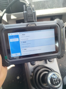 Photo de galerie - Diagnostic avec la valise 