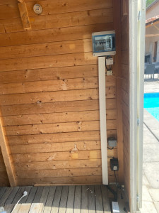 Photo de galerie - Mise aux normes d un tableau électrique dans un pool house 