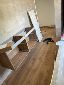 Photo de galerie - Pose de meubles double sous vasque 