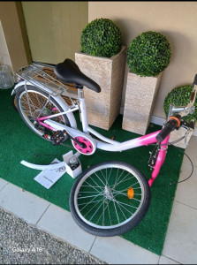 Photo de galerie - Montage d'un vélo.