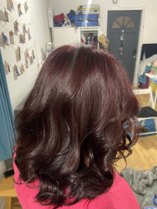 Photo de galerie -  coloration + coupe + brushing 