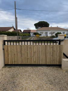 Photo de galerie - Bricolage et multi services