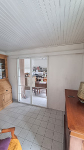 Photo de galerie - Pose de portes coulissantes et cloison en cp. 