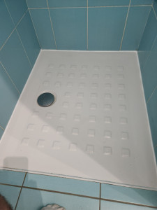 Photo de galerie - Joint bac de douche 