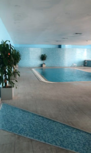 Photo de galerie - Nettoyage des locaux et vestiaire et entretien d’eau de piscine 