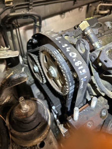 Photo de galerie - Distribution Peugeot 406 + Pompe à eau 