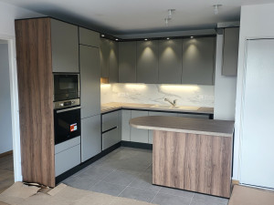 Photo de galerie - Poseur de cuisine 