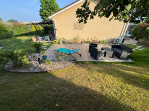 Photo de galerie - Aménagement d’un contour de terrasse 