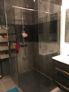 Photo de galerie - Salle de bain refaite à neuve 