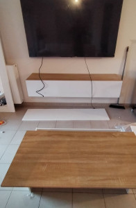 Photo de galerie - Montage de mobiliers de salon Tv mural, meuble TV mural, table basse, fauteuil.
Le tout en 4h30. 