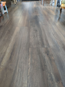 Photo de galerie - Pose d'un parquet flottant 