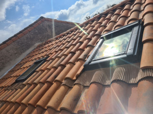 Photo de galerie - Mise en place de 2 velux 