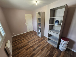 Photo de galerie - Ratissage et peinture