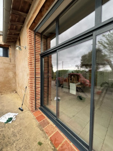 Photo de galerie - Nettoyeur de vitres