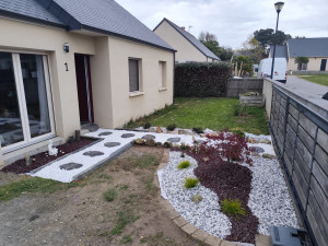 Photo de galerie - Réalisation massif type ''japonais''