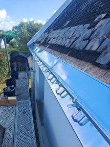 Photo de galerie - Remplacement gouttière 