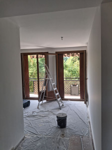 Photo de galerie - Peintre en bâtiment, je réalise vos travaux de peinture intérieure et extérieure avec soin 