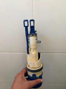 Photo de galerie - Remplacement chasse geberit 
