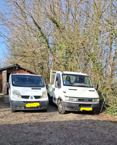 Photo de galerie - Voilà les véhicules en ma possession pour tout type de travaux, évacuations de déchets....etc