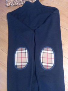 Photo de galerie - Remplacement de coudieres sur mesure Burberry 